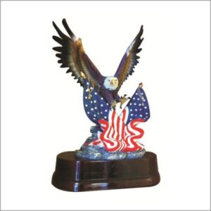 EAGLE WITH 2 AMERICAN FLAG