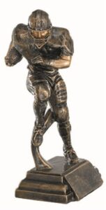 FOOTBALL RUNNER RESIN